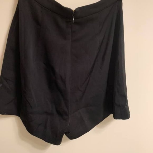 Meshki Boutique black silk split shorts XS - Picture 3 of 4